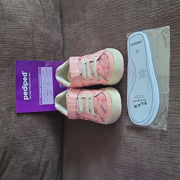 Pediped Pink Dino shoes size 10-10.5 US - Picture 4 of 7